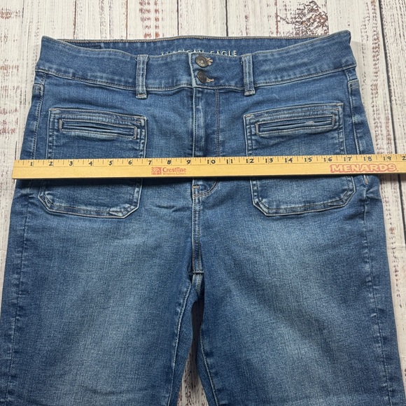 AMERICAN EAGLE SUPER HI-RISE FLARE JEANS STRETCH WOMEN'S SIZE 14 REGULAR DENIM - Picture 11 of 16